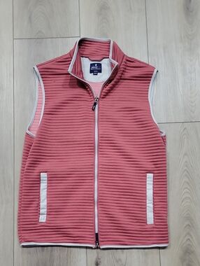 johnnie-O Pink Ribbed Zip-Front Vest